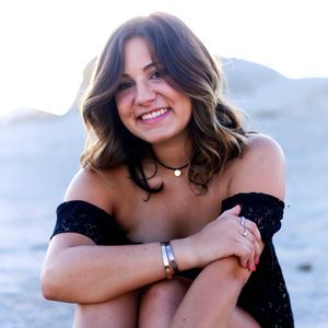 Meet your Posher, Lexi